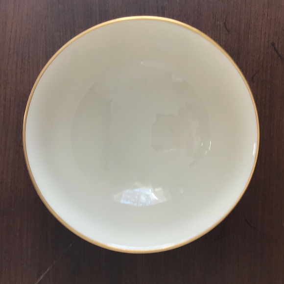 Lenox Holiday Footed Bowl 24K Gold Trim - Picture 8 of 8